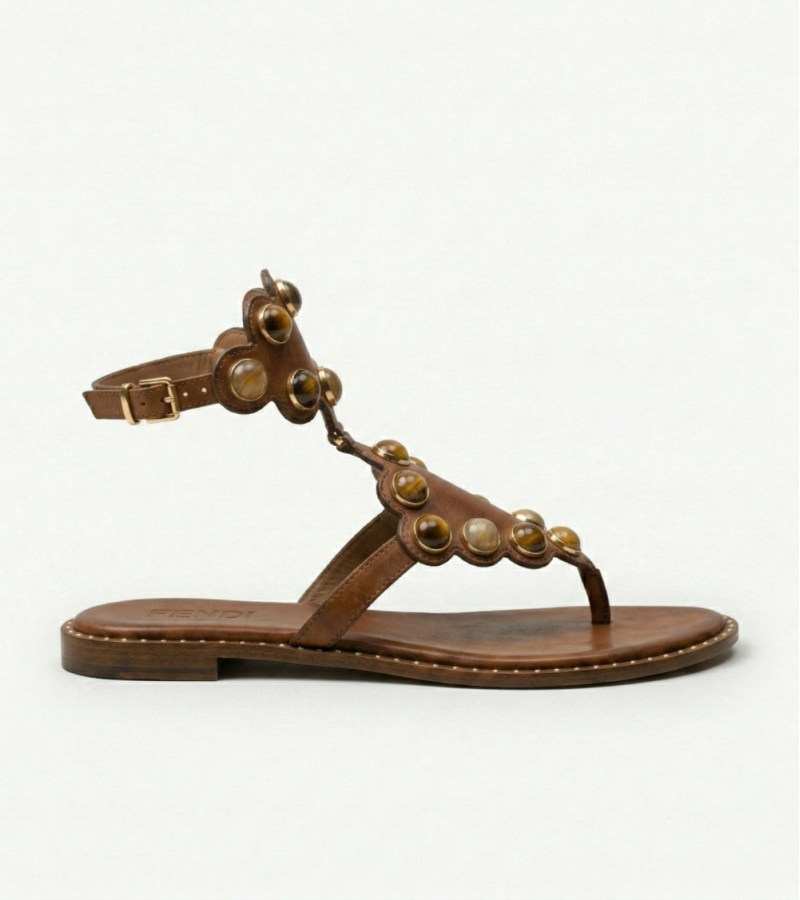 ESTHER | Chaussures Artisanales | La Galerie