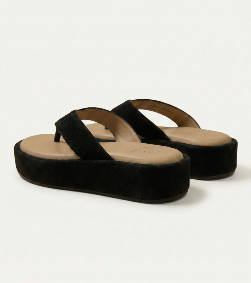 GIGI | Chaussures Artisanales | La Galerie