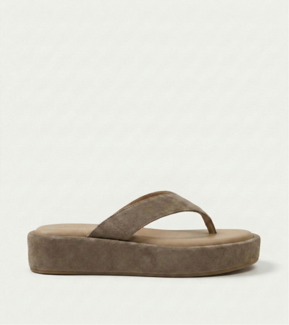 GIGI | Chaussures Artisanales | La Galerie